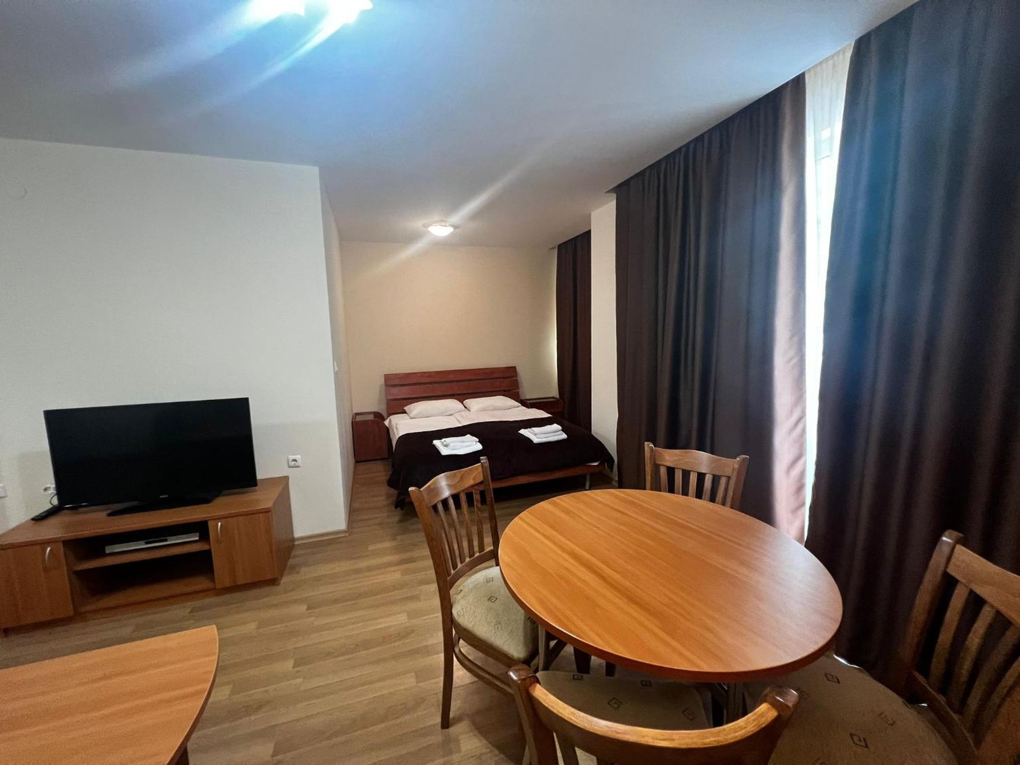 Gt Green Fort Beach Apartments Sunny Beach Dış mekan fotoğraf