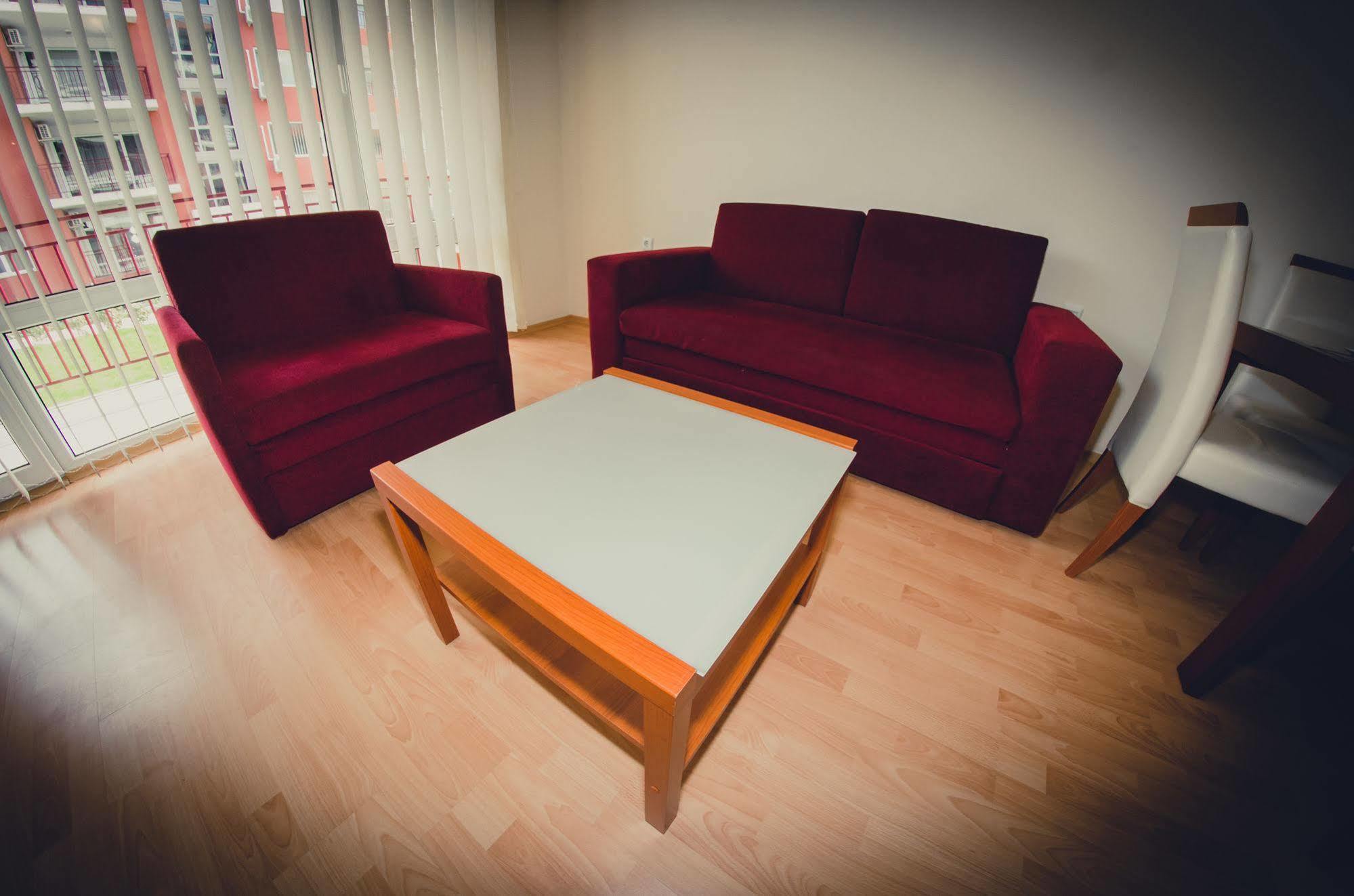 Gt Green Fort Beach Apartments Sunny Beach Dış mekan fotoğraf