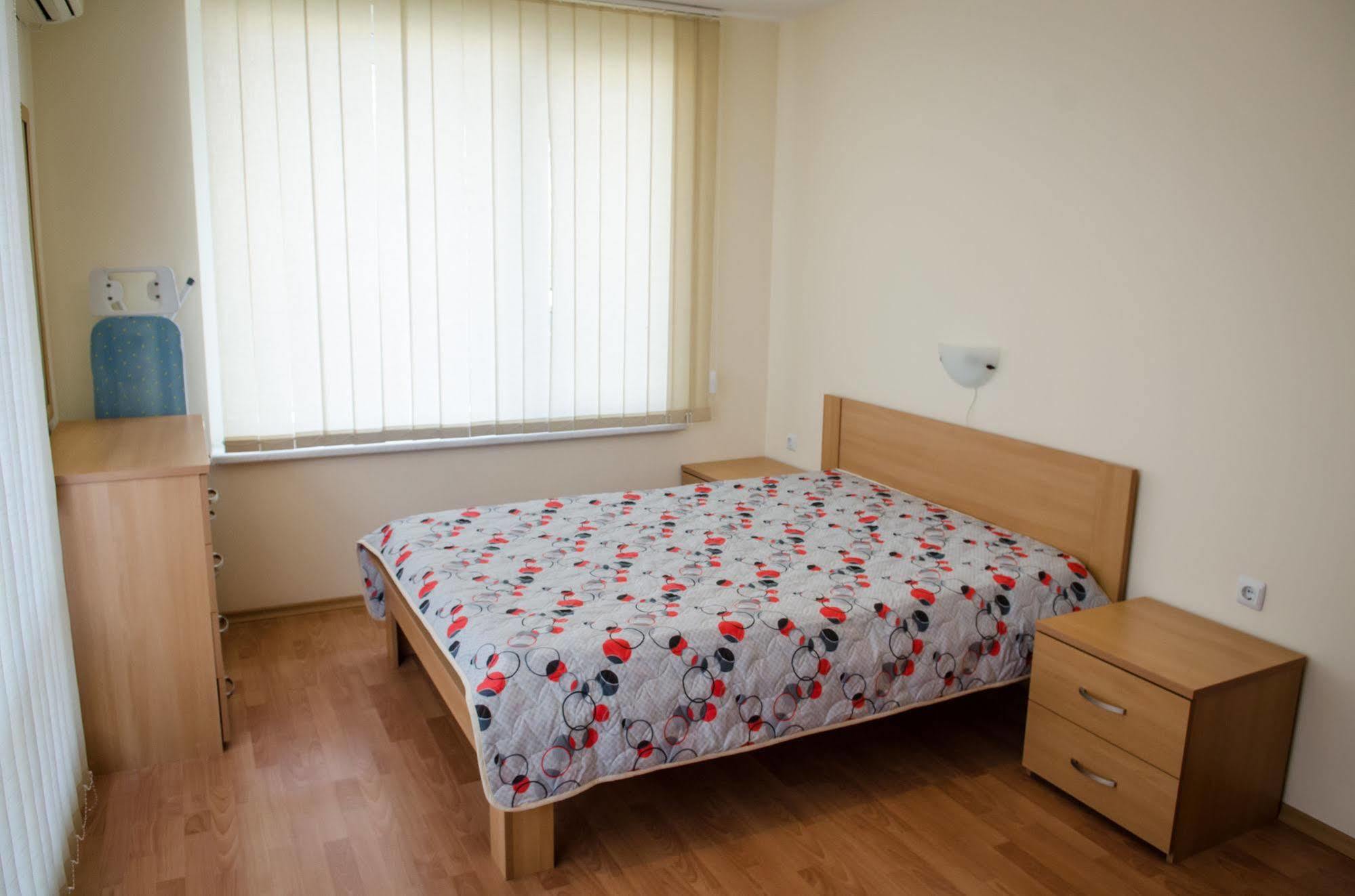 Gt Green Fort Beach Apartments Sunny Beach Dış mekan fotoğraf