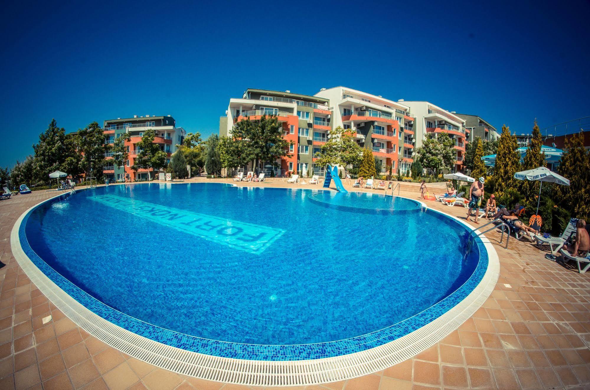 Gt Green Fort Beach Apartments Sunny Beach Dış mekan fotoğraf