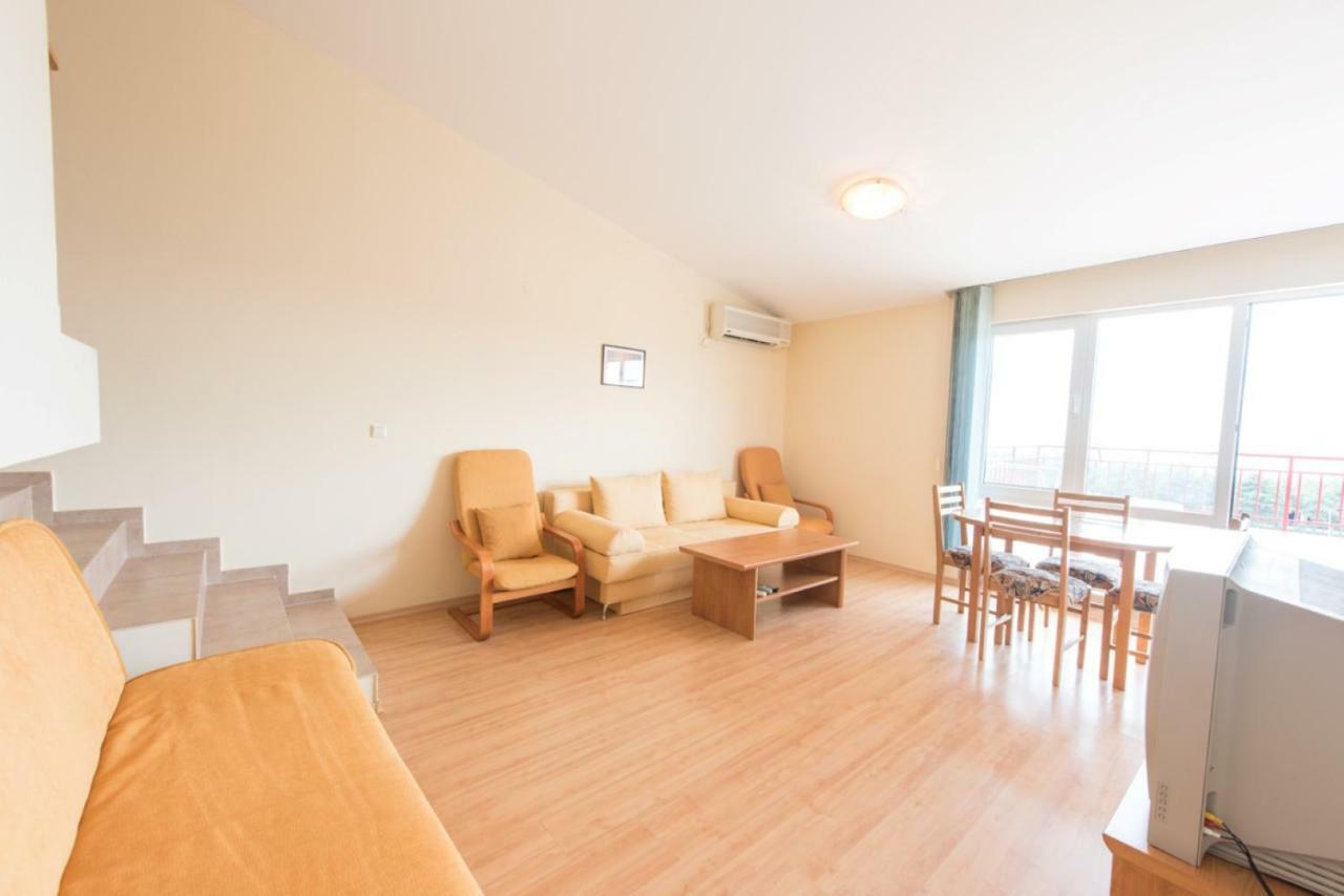 Gt Green Fort Beach Apartments Sunny Beach Dış mekan fotoğraf